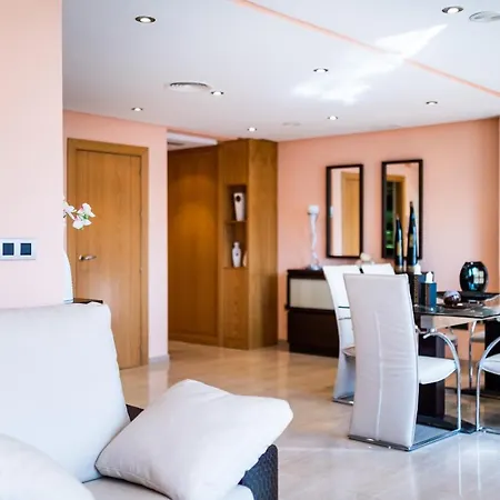 Wekey Homes Granada, Atico Panoramico Puerta Real Apartment Granada