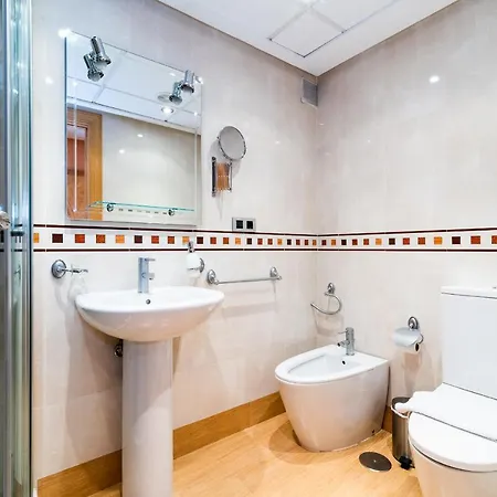 Wekey Homes Granada, Atico Panoramico Puerta Real Apartment